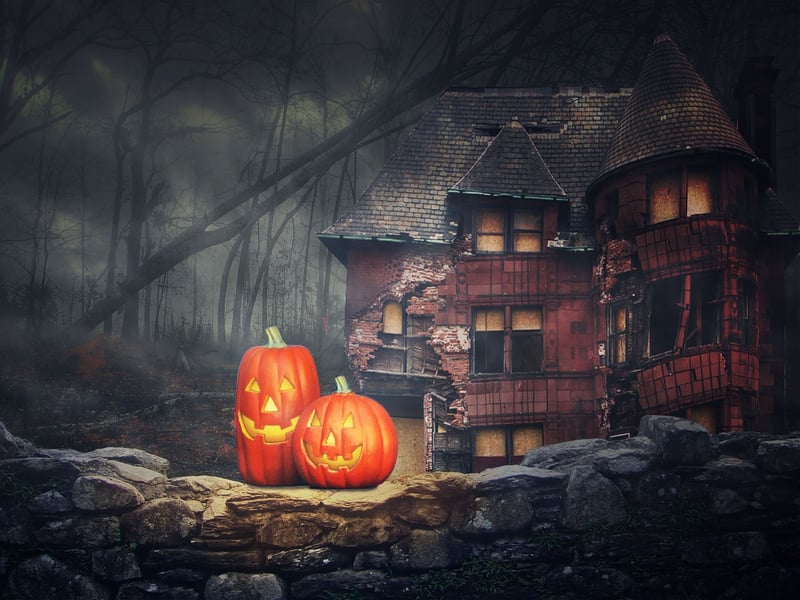 Recycled Ghost Decorations